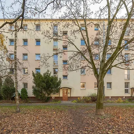 Cozy And Family Close To The Metro In By Renters Appartement *